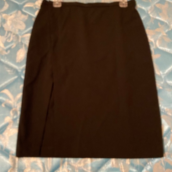 Club Monaco Black Skirt - Picture 1 of 4